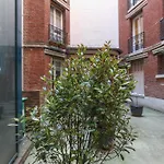 Bright 37 M Near Batignolles