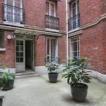 Bright 37 M Near Batignolles